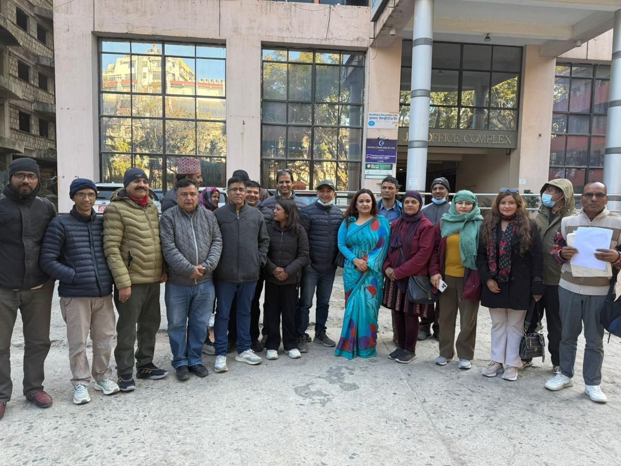 नागरिक पत्रिकामा तालाबन्दी गरिने